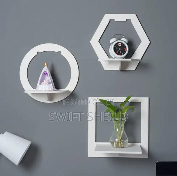 3 Set Wall Shelves · Photo 2