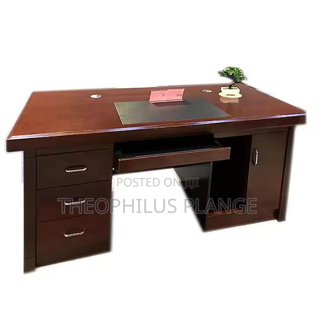 2.2m Executive Office Desk Brown. · Photo 4