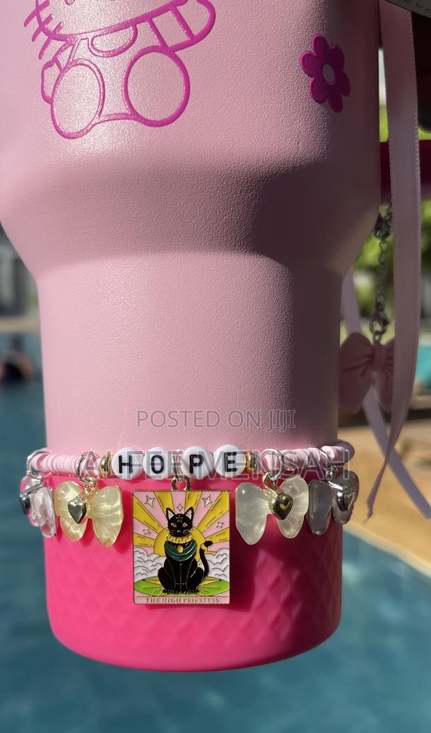 Stanley Hello Kitty Baby Pink 40oz