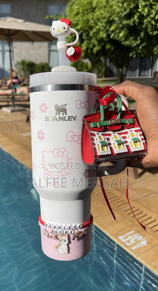 White Stanley Cup Hk 40oz