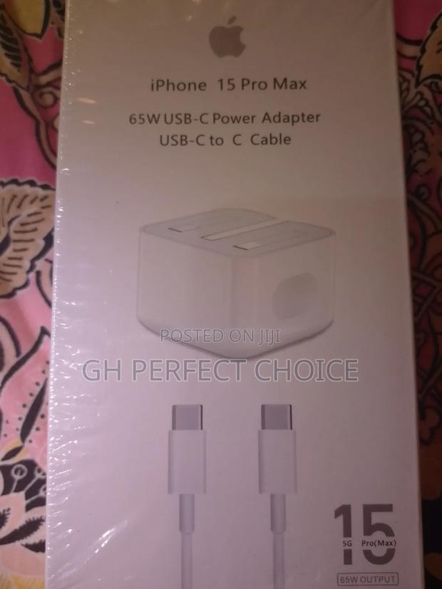 Quick Charge iPhone 15 Pro Max C-C · Photo 2