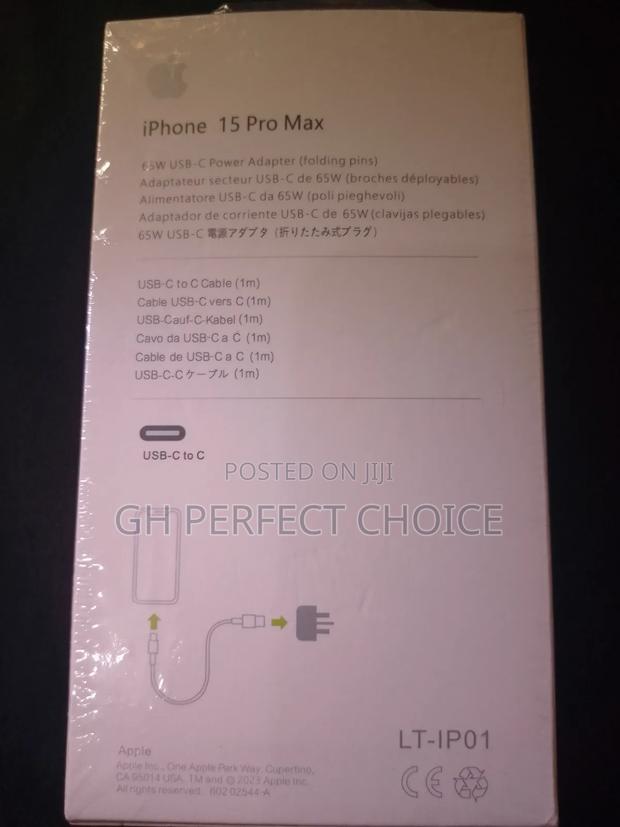 Rapid C-C Charger for iPhone 15 Pro Max · Photo 3