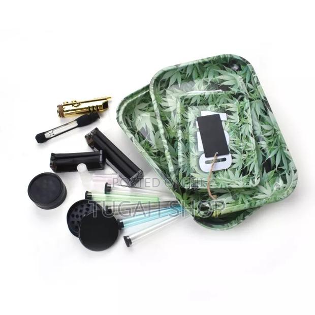 Smoke Kit Accessories - 16in1 Roller,Pipe,Grinder Etc · Photo 2