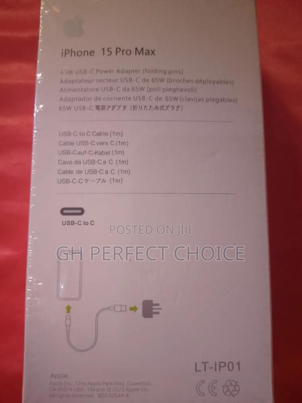 High-Performance iPhone 15 Pro Max C-C Charger · Photo 2
