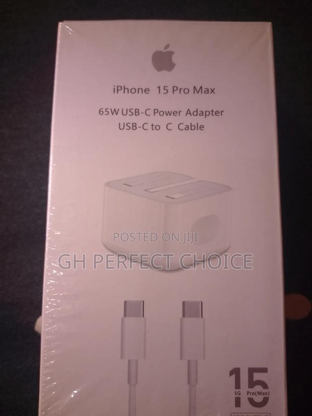 Certified Fast C-C Charger for iPhone 15 Pro Max · Photo 1