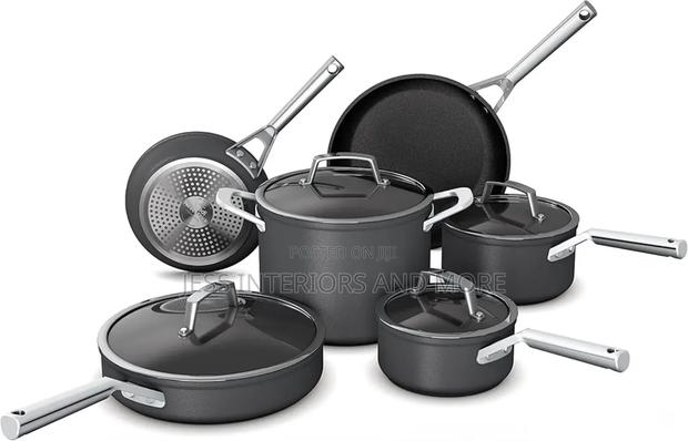 Ninja Neverstick Hard-Anodized Nonstick Cookware Set · Photo 3