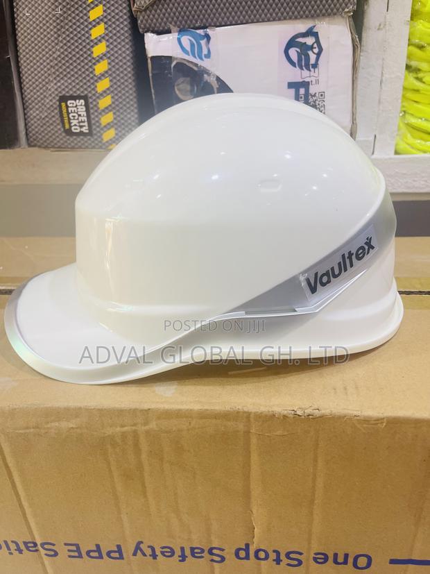Vaultex Helmet With Reflector