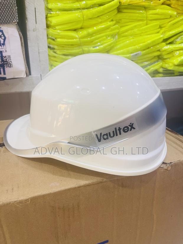 Vaultex Helmet With Reflector