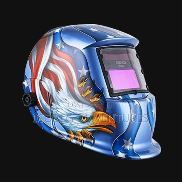 Auto Darkening Welding Helmet photo 2