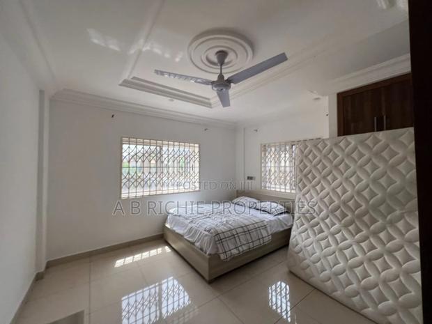 3bdrm Apartment in North Legon for rent · Photo 4