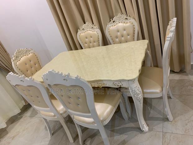 Royal Dinning Set · Photo 2