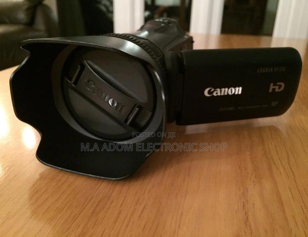 Canon Legria G25: Your Pocket-Sized Video Studio · Photo 2