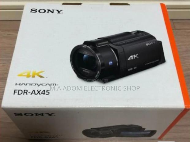 Sony FDR-AX40: Your Video Companion · Photo 2