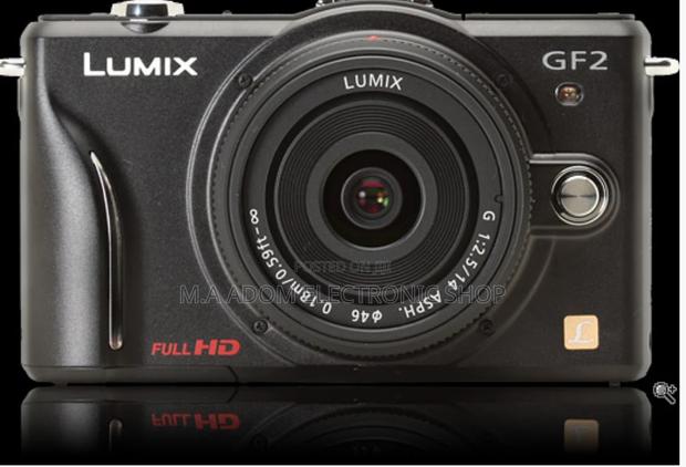 Panasonic Lumix DMC-GF2: Creative Compact Camera · Photo 2