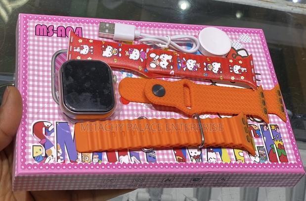 Hello Kitty Smart Watch for Kids · Photo 2