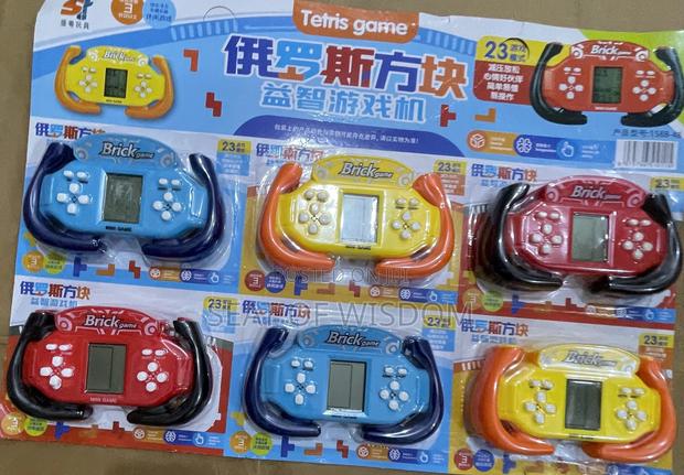 Mini Brick Game · Photo 3