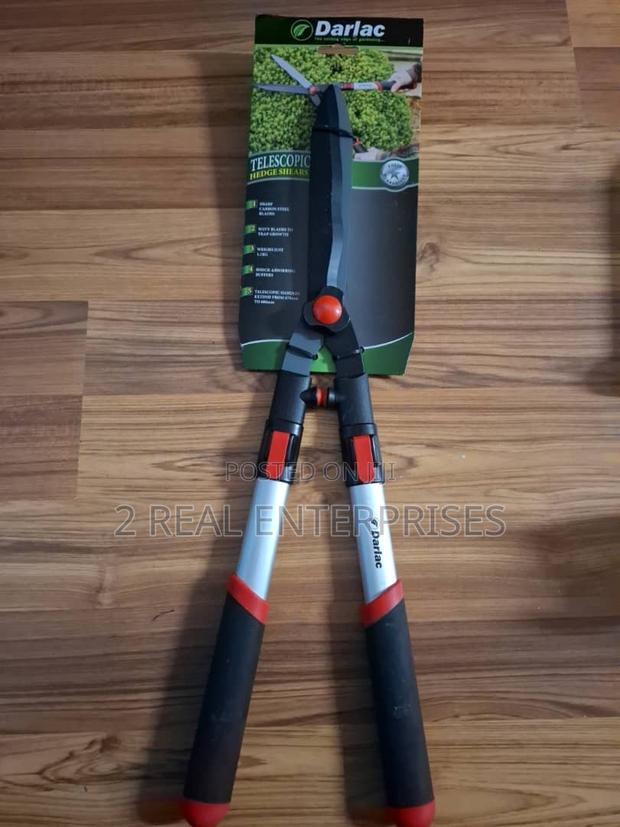 Darlac Telescopic Hedge Shears · Photo 3