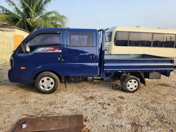 Kia Bongo Double Cube photo 4