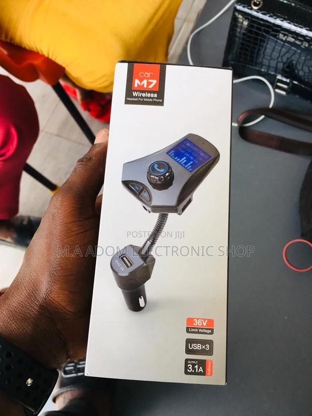 M7 Bluetooth Car Kit: Drive Safely, Stay Connected · Photo 2