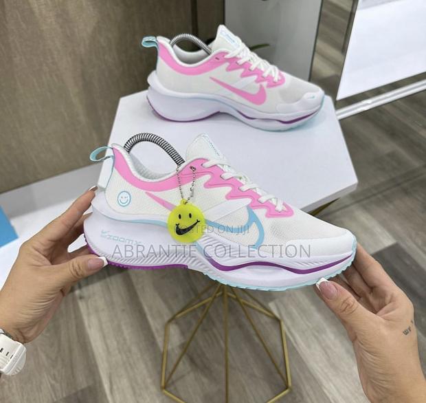 Nike Zoom X Smile White/Pink · Photo 3