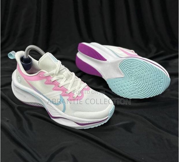 Nike Zoom X Smile White/Pink · Photo 4