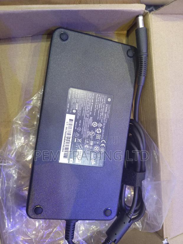 Original Hp Charger/Adapter 230W · Photo 2