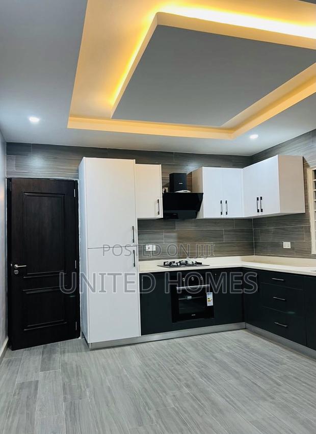 4bdrm House in Kwabenya for sale · Photo 2