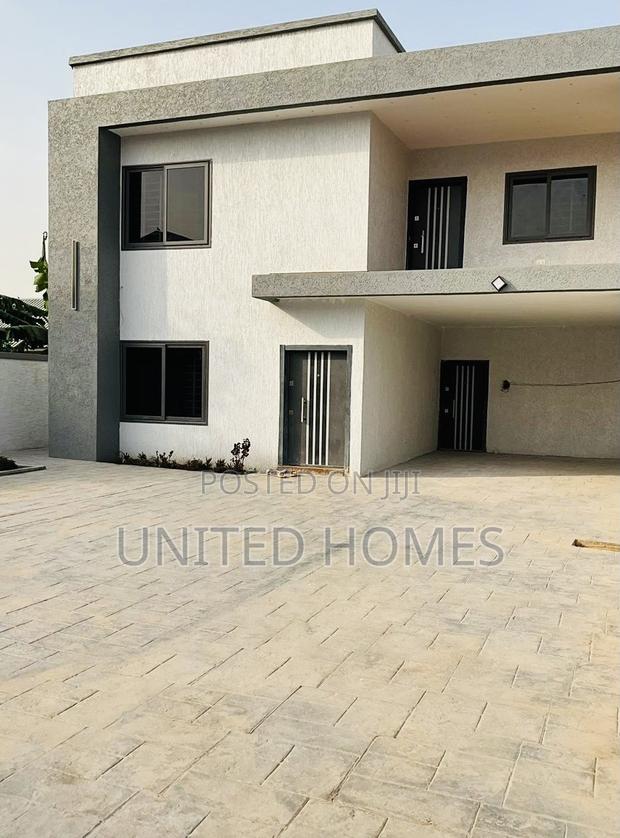 4bdrm House in Kwabenya for sale · Photo 1