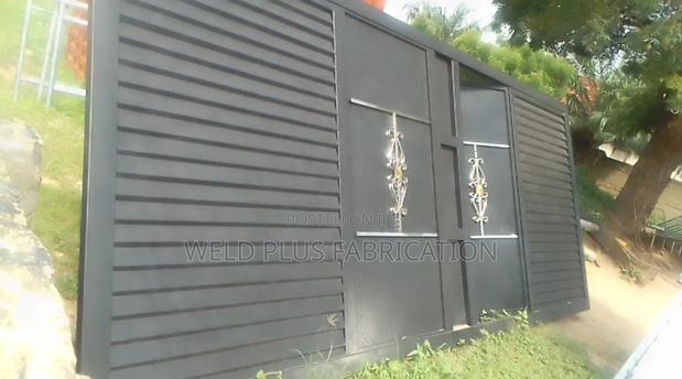 Modern Fence Gate Designs · Photo 4