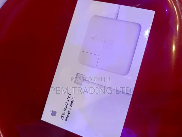 Apple 85w Magsafe 2 Power Adapter (For Macbook Pro · Photo 2