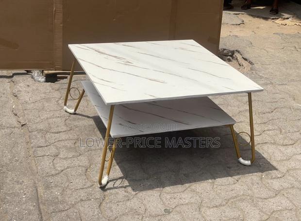 Wooden Coffee Center Table · Photo 3