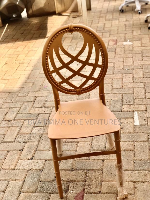 Event Chairs · Photo 2