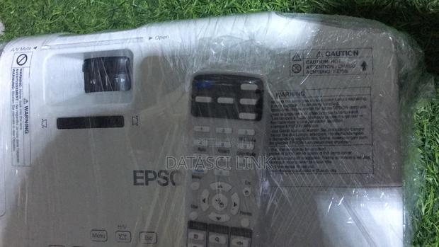 Epson Full Hd,Hdmi for Wireless Connectivity 3800lumens photo 2