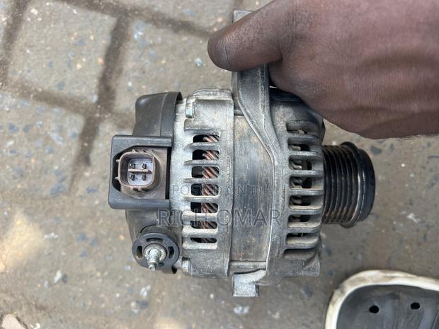 Toyota Camry 2014 to 2019 Alternator
