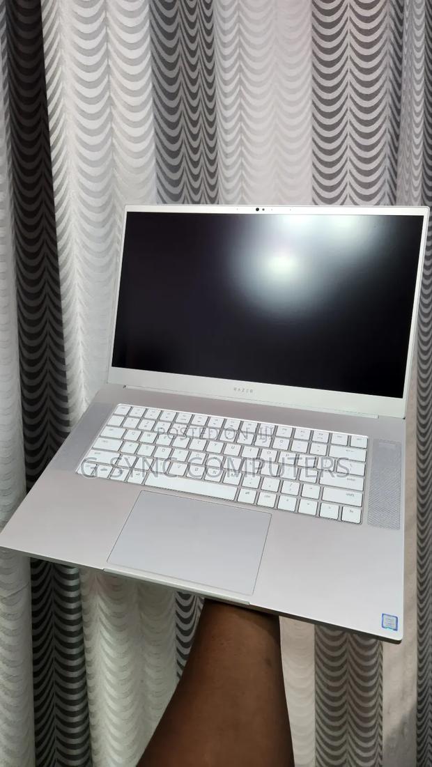 Laptop Razer Blade Advanced 16GB Intel Core i7 SSD 512GB photo 2