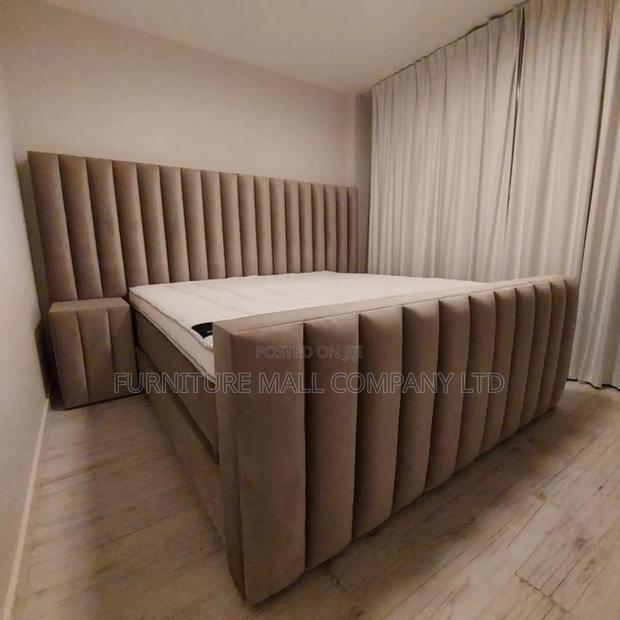 Royal King Size Bed With Mattress.Free Delivery · Photo 2