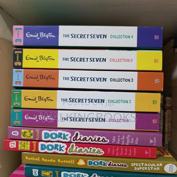 The Secret 7 Collection · Photo 2
