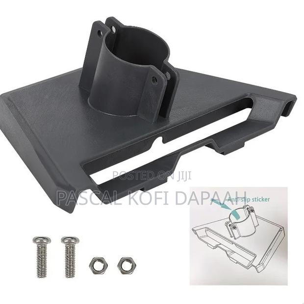 Starlink Gen 3 Mounting Bracket · Photo 3