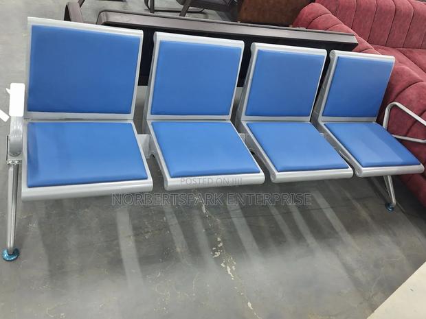 Waiting Room Chair(Wgo4f) · Photo 3