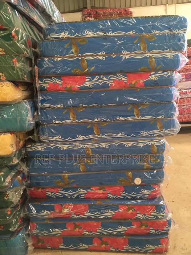 6 Inches Double Size High Density Mattress · Photo 4