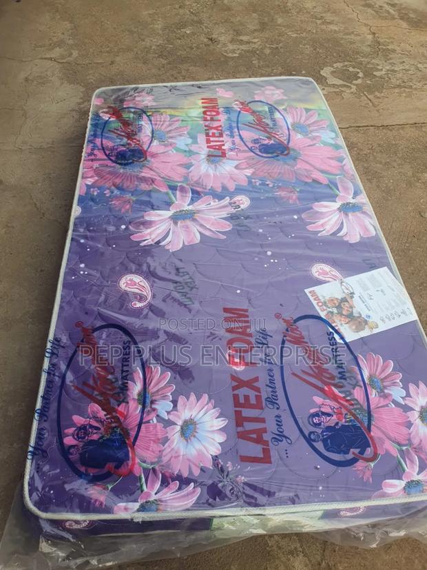 6 Inches One and Half High Density Mattress photo 3