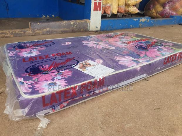 6 Inches One and Half High Density Mattress photo 4
