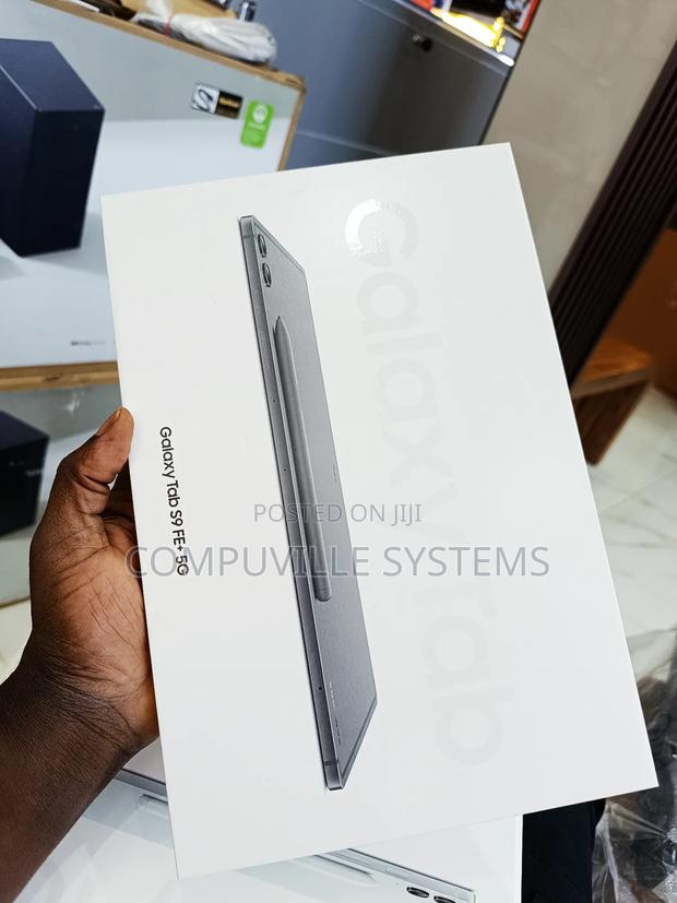 New Samsung Galaxy Tab S9 FE+ 128 GB Green · Photo 2