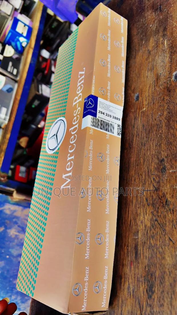 Mercedes Benz W204 Stabiliser Link Bar photo 2