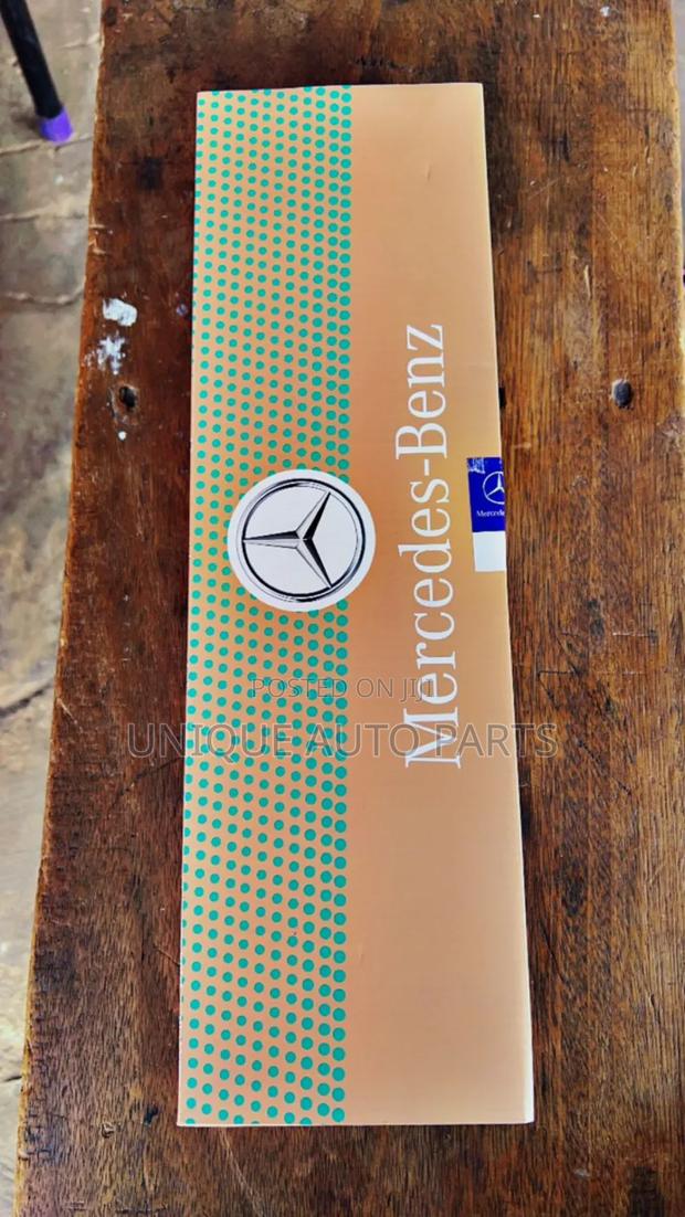 Mercedes Benz W204 Stabiliser Link Bar photo 3