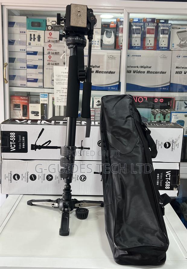 Yunteng VCT-588 Monopod Tripod Extendable Telescoping Stand · Photo 4