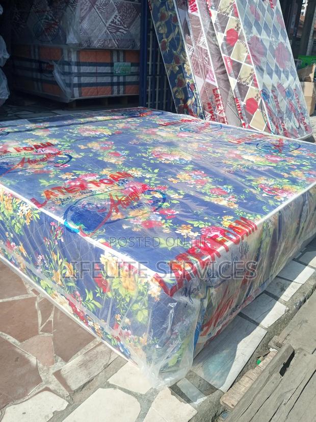 Trusted Mattress 14" Queen Size High Density /Latex Foam