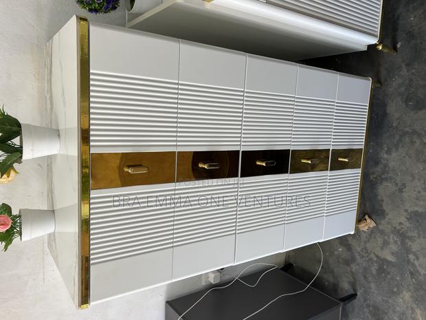 Chest Drawers Console · Photo 4
