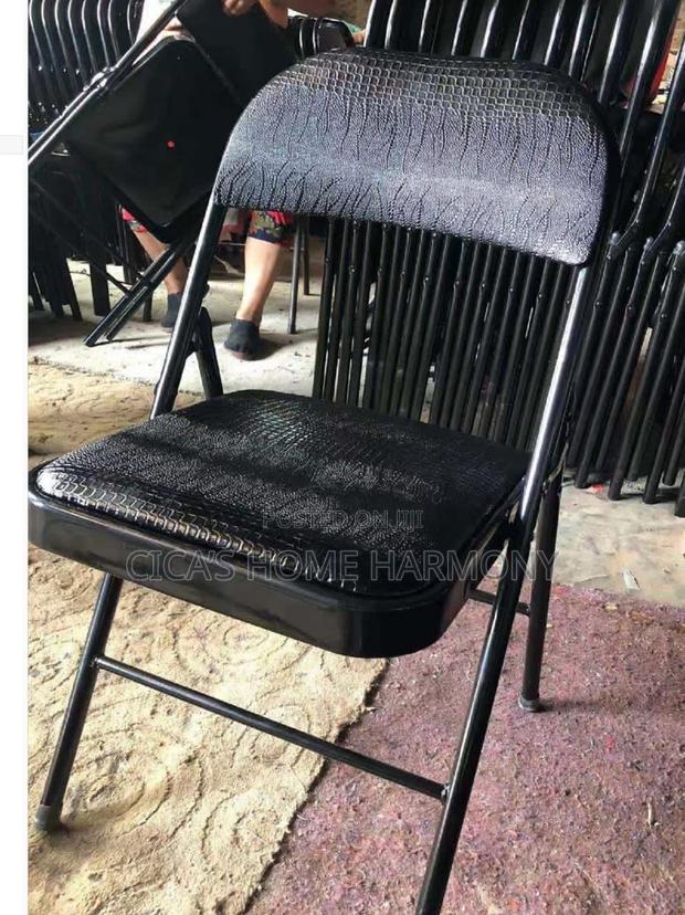 Metal Foldable Chair · Photo 3