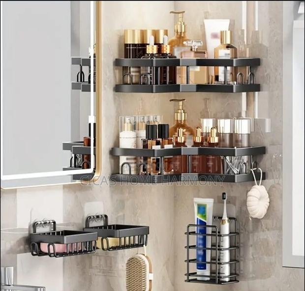 Luxurious 5in1 Bathroom Rack Set · Photo 1
